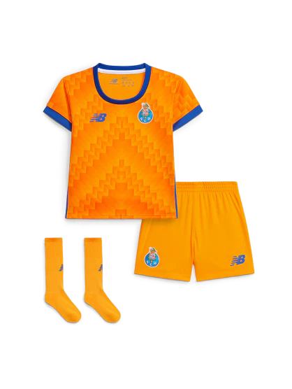 Kit Infantil Porto II 24/25 com Meias - Laranja