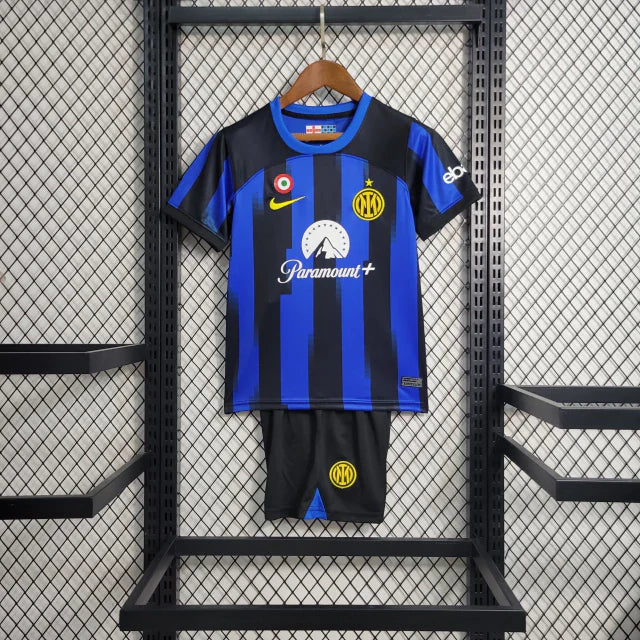 Conjunto Infantil Inter de Milão Home 2023/24