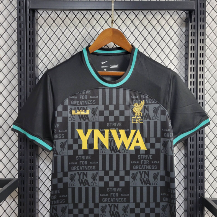 Liverpool FC black edition 2024-25