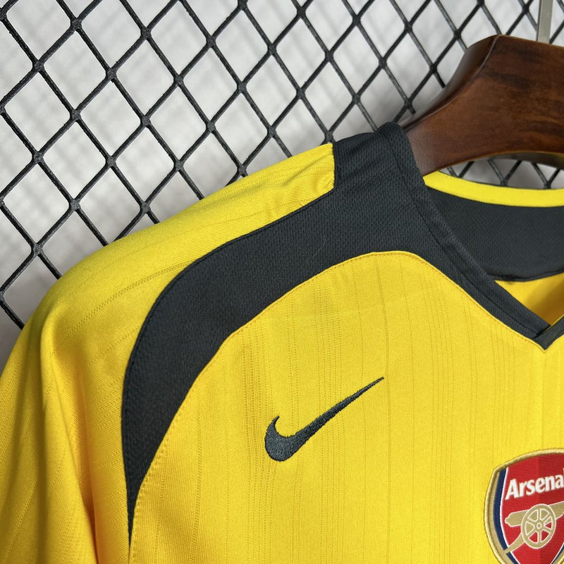 Arsenal retro 2005-06