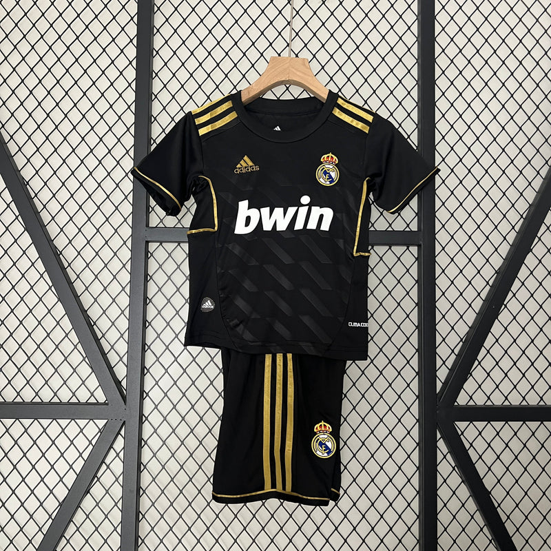 Real Madrid Kit Criança Retro 2011-12