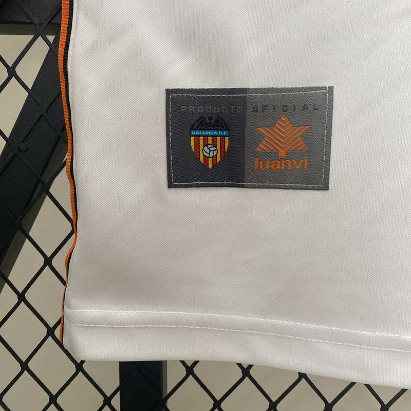 Valencia retro 1999-00