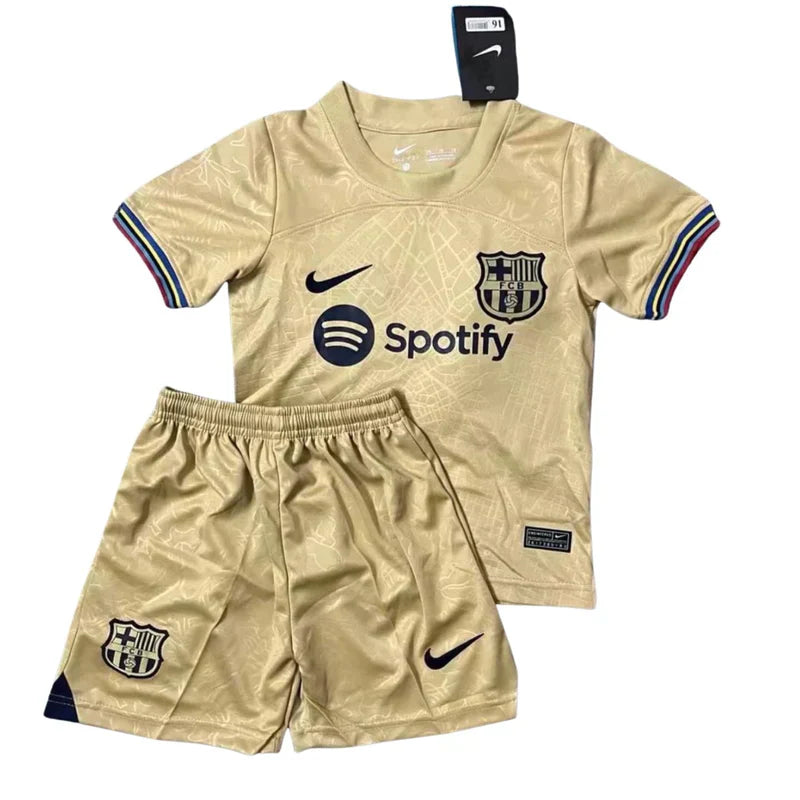 Kit Infantil Barcelona II 22/23 - Dourado