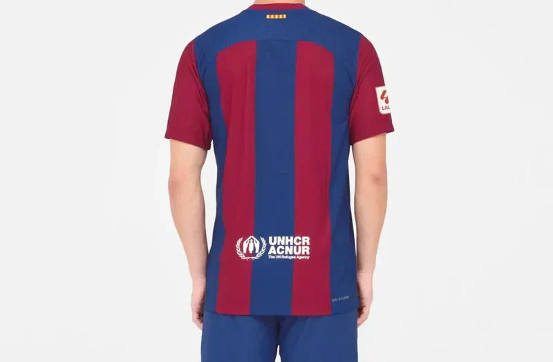 Camisola Barcelona I Com Patch La Liga 23/24 - Azul e Vermelho